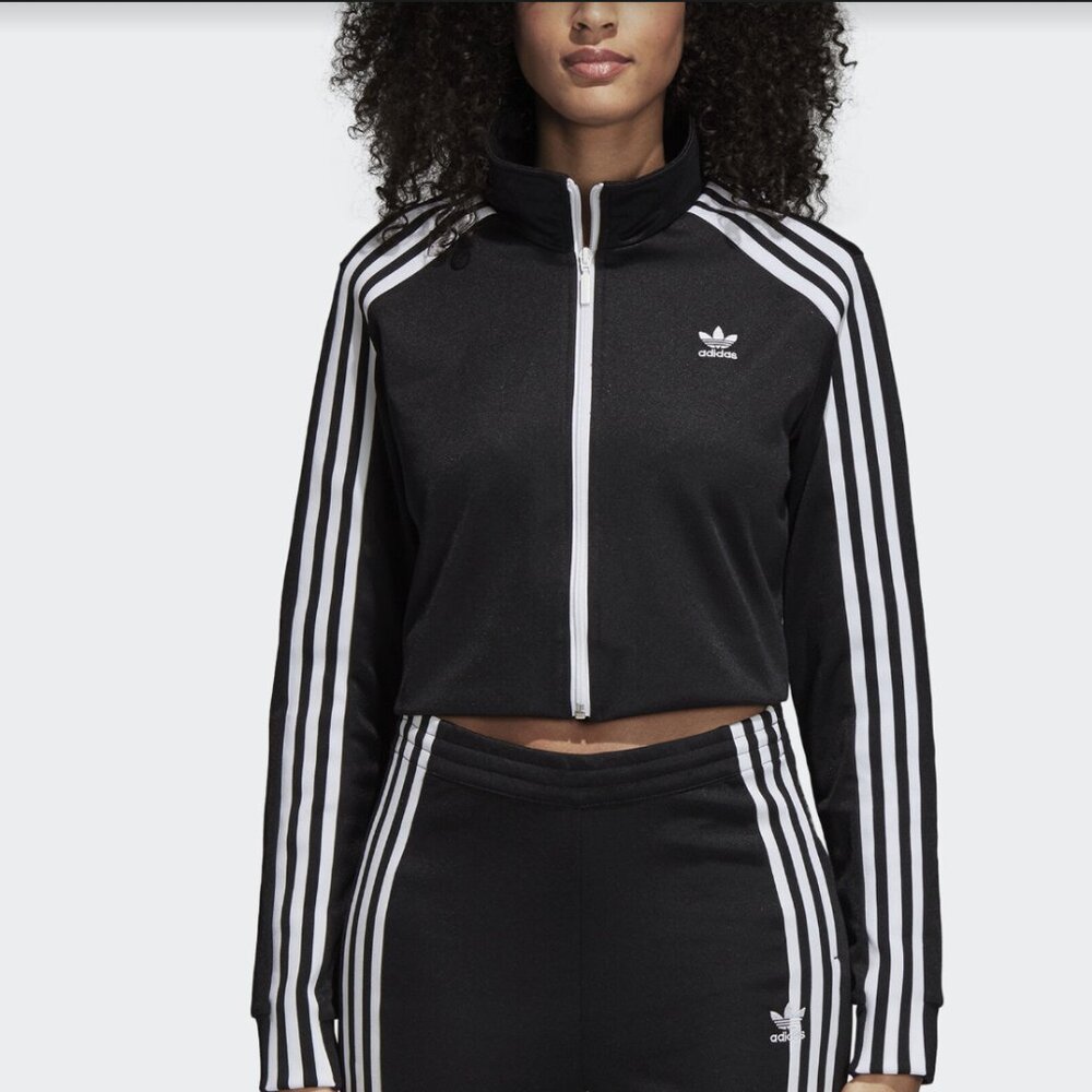Cropped adidas superstar track jacket